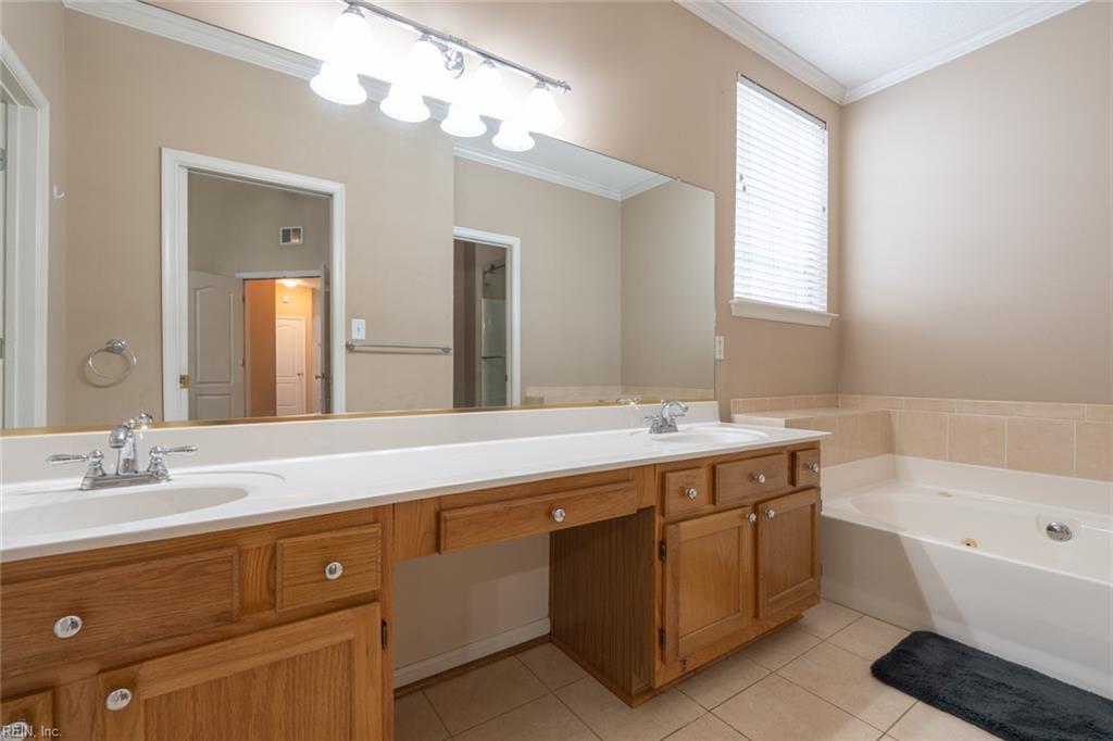 518 Whisper Walk Property Photo 15