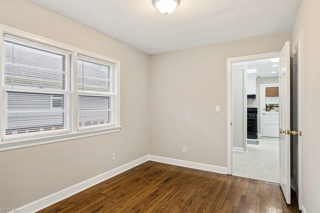 1440 Huntington Cres Property Photo 24