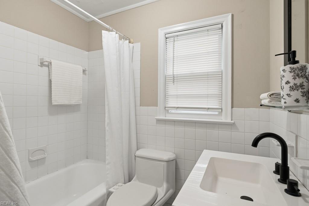 1440 Huntington Cres Property Photo 31