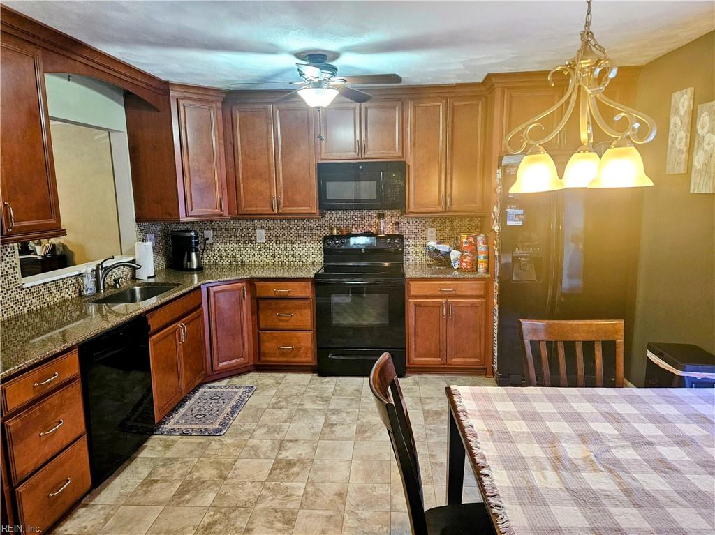340 Belle Ridge Ct Property Photo 4