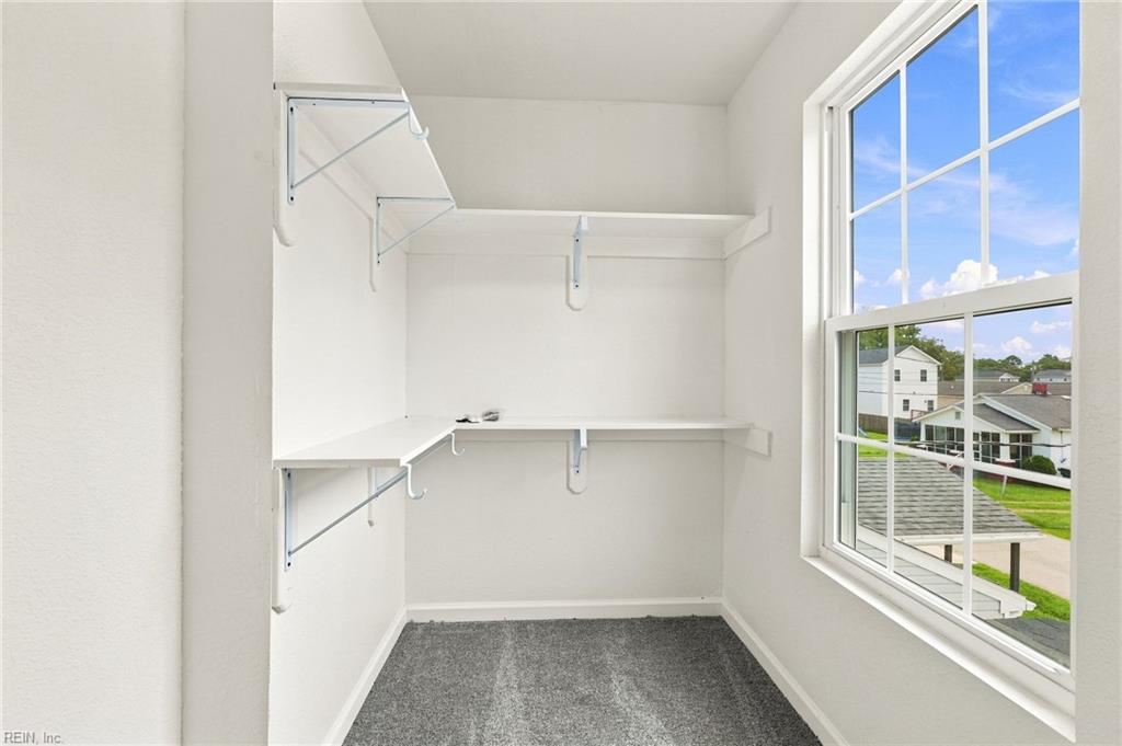 308 N Lloyd St Property Photo 41