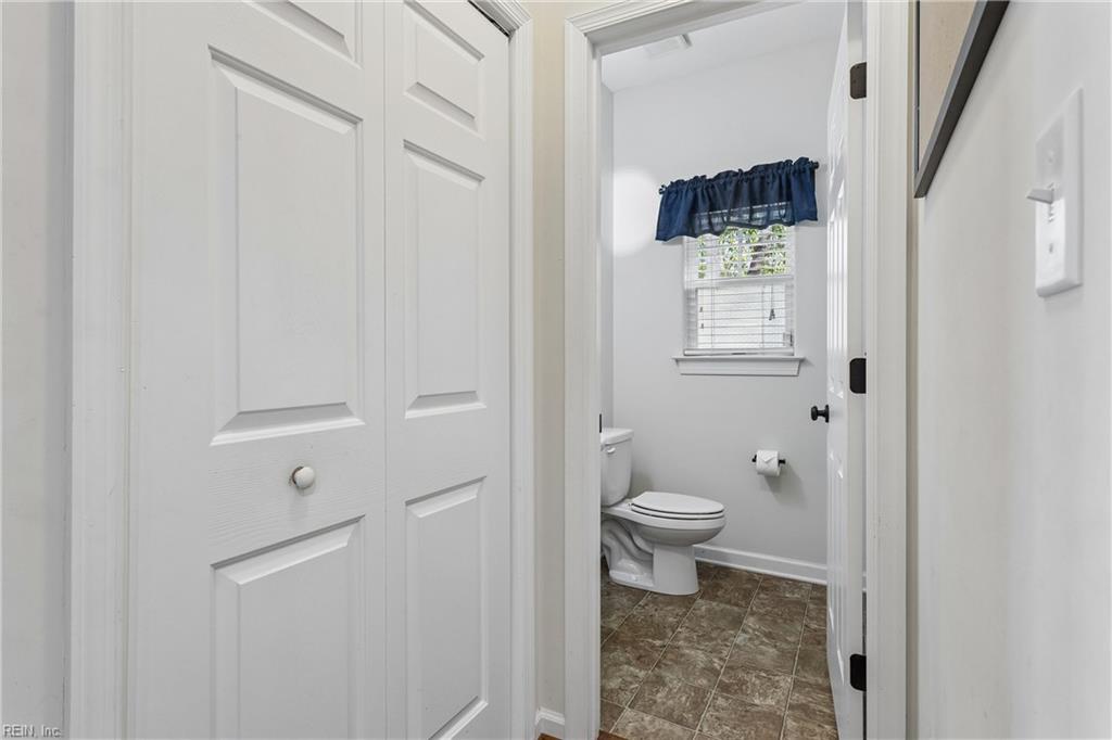 102 Lakeview Cv Property Photo 16