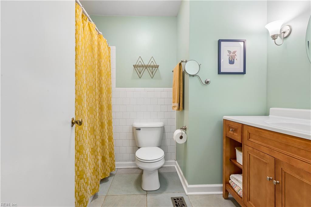 111 National Ln Property Photo 28