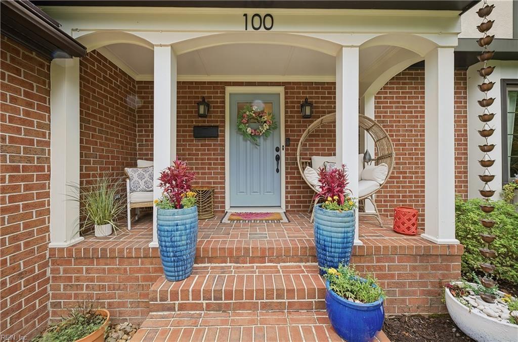 100 James Landing Rd Property Photo 3
