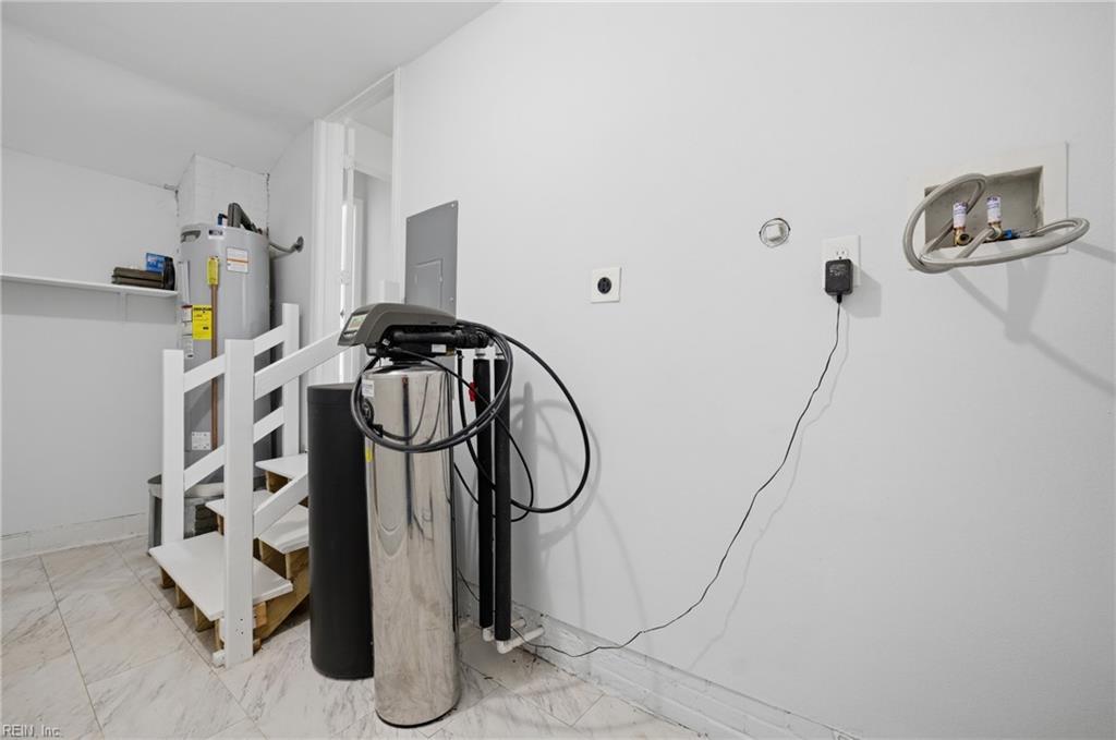 2801 Dunkirk Ave Property Photo 33