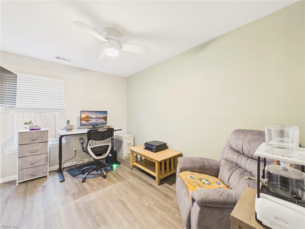 525 Hillshire Way Property Photo 39