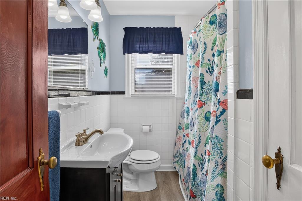 308 Hanbury Ave Property Photo 6