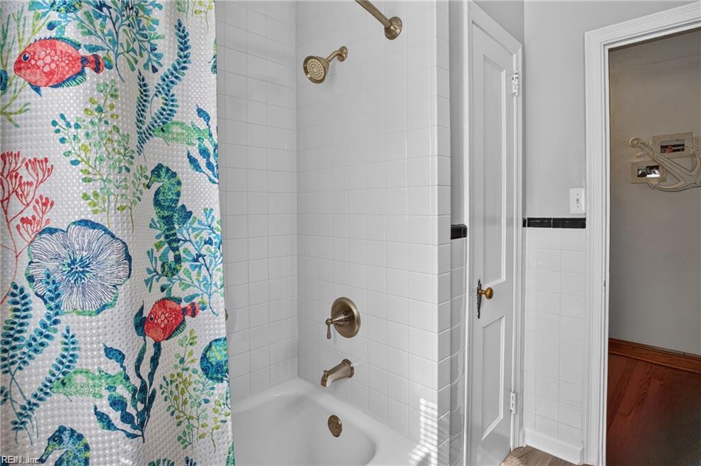 308 Hanbury Ave Property Photo 7