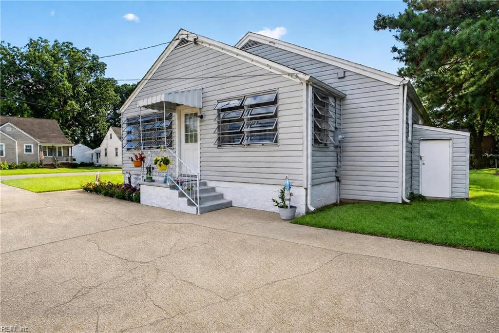 308 Hanbury Ave Property Photo 14