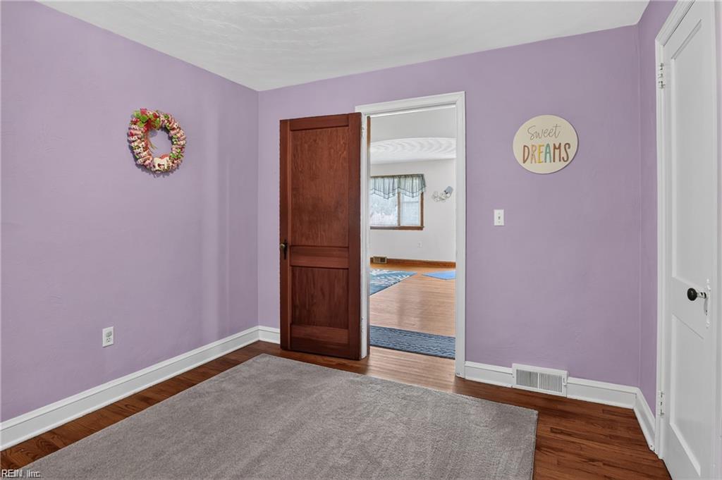 308 Hanbury Ave Property Photo 45