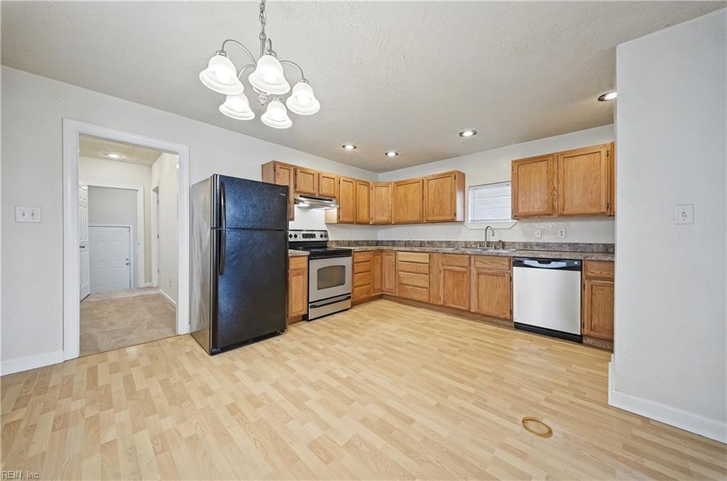 1226 Lindsay Ave Property Photo 7