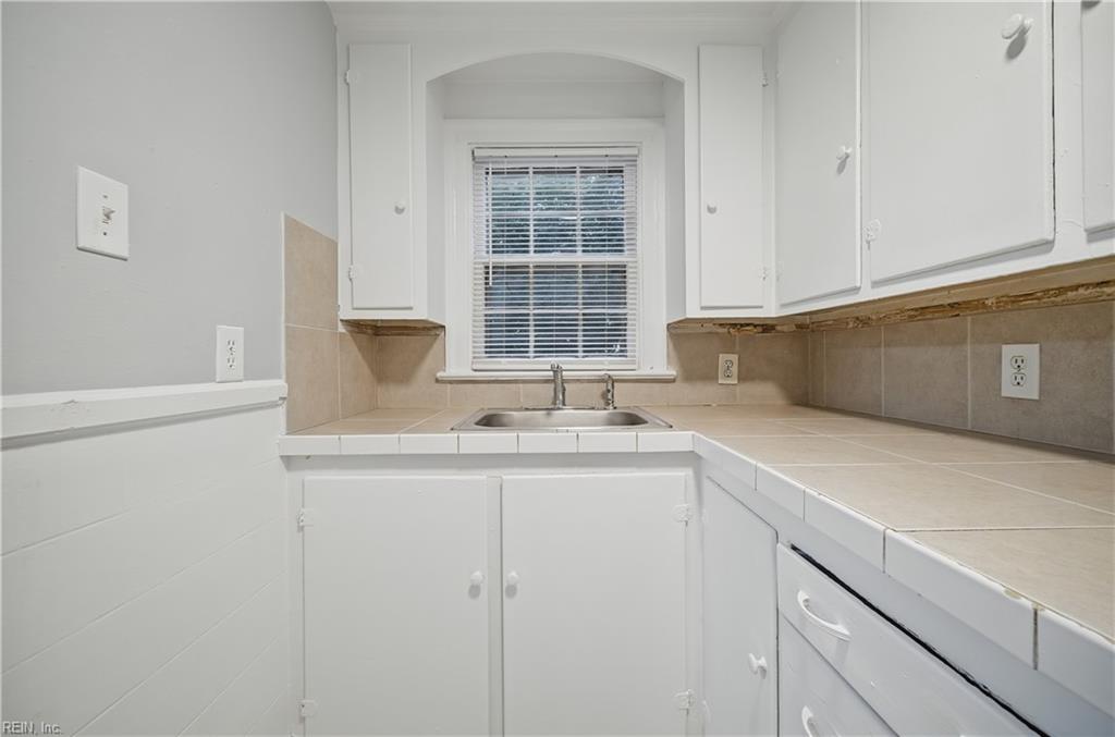 143 Maryland Ave Property Photo 10