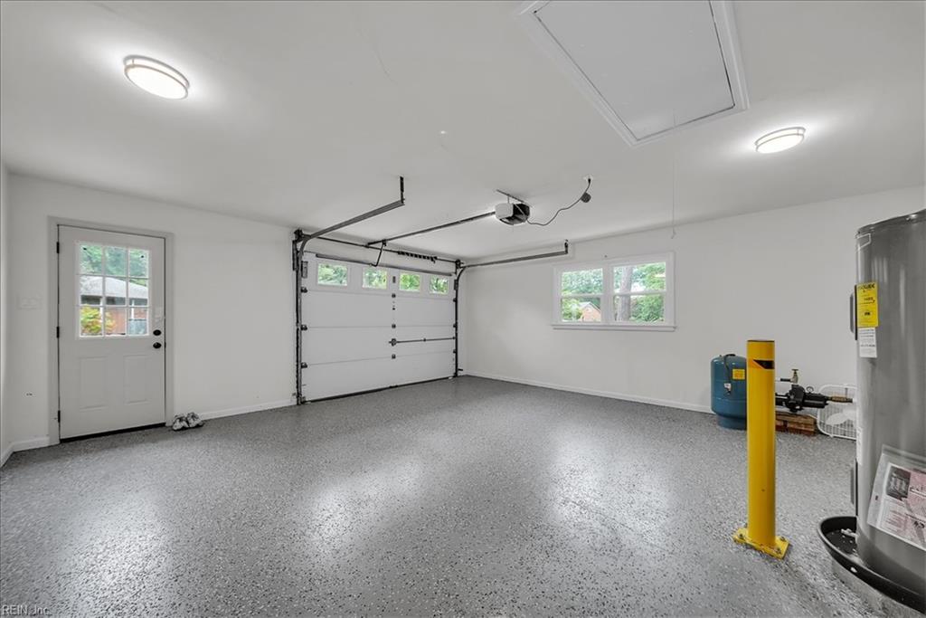 1301 Lakeside Rd Property Photo 41