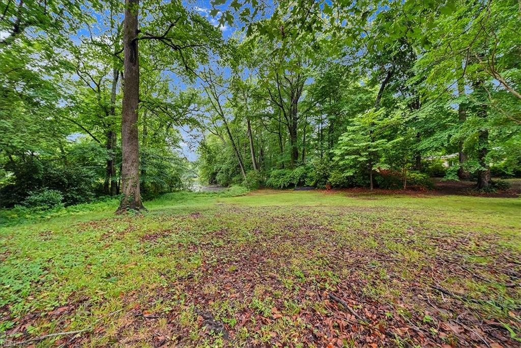 1301 Lakeside Rd Property Photo 47