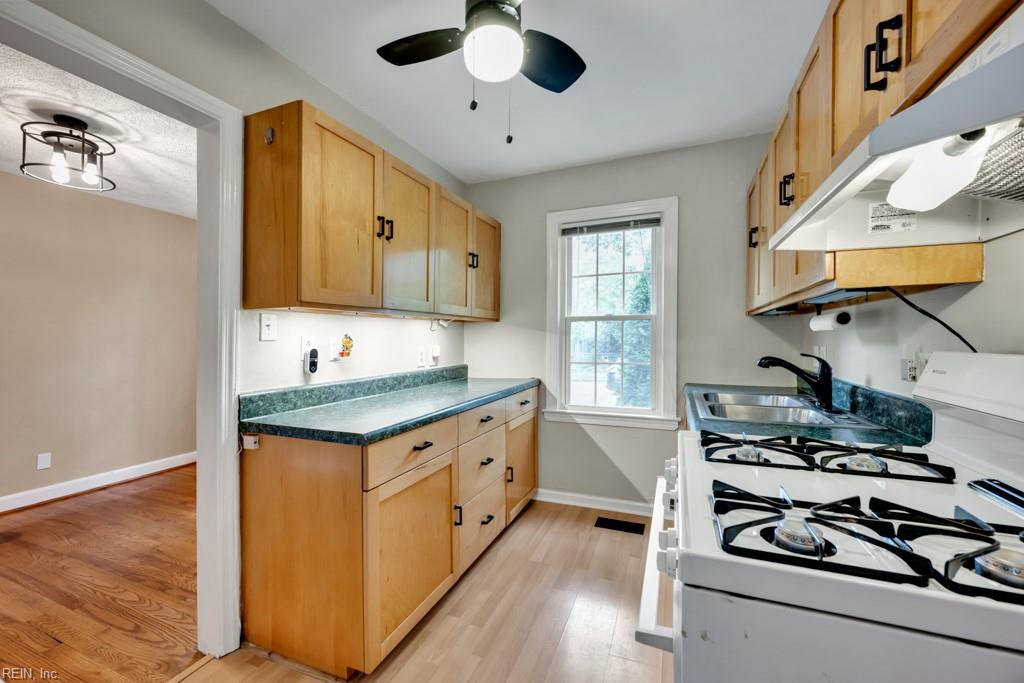 1712 Tarrall Ave Property Photo 8