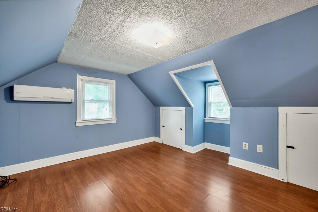 1712 Tarrall Ave Property Photo 21