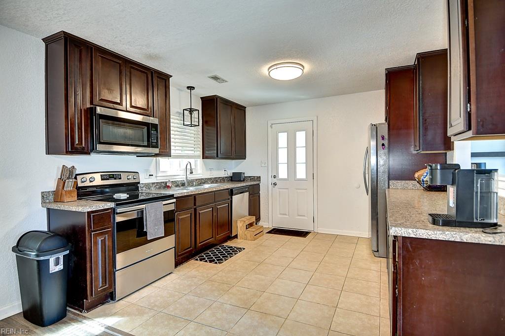 4060 River Shore Rd Property Photo 17