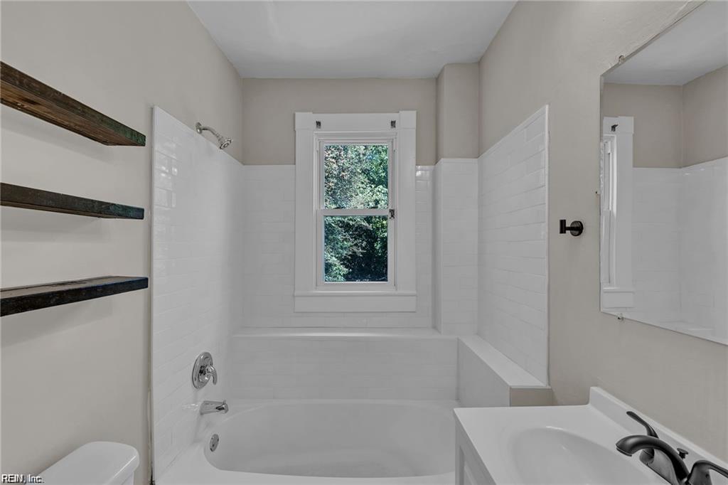 1321 Seaboard Ave Property Photo 6
