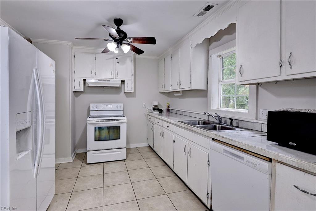 281 Neck O Land Rd Property Photo 3