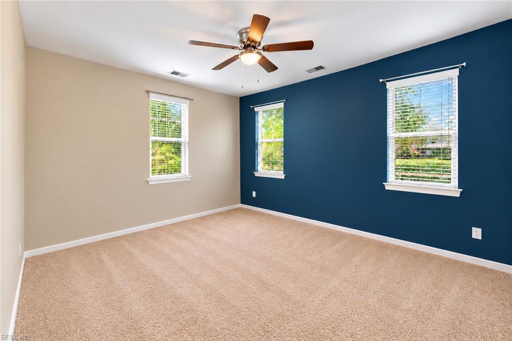 4512 Turnworth Arch Property Photo 6