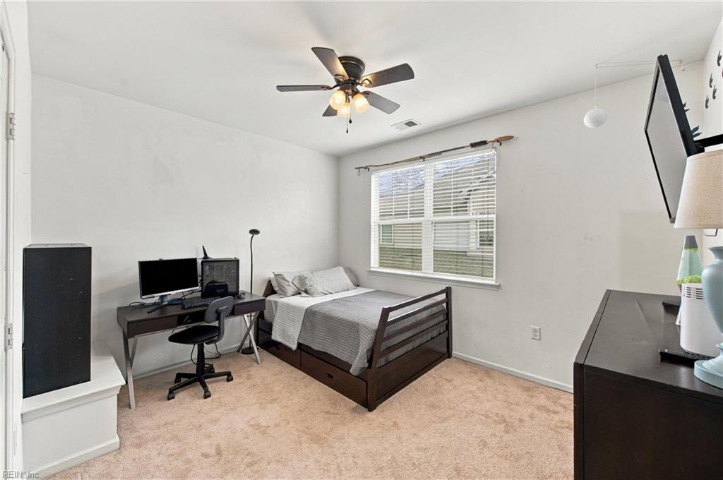 4512 Turnworth Arch Property Photo 22