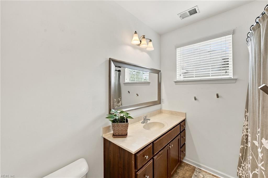 4512 Turnworth Arch Property Photo 25