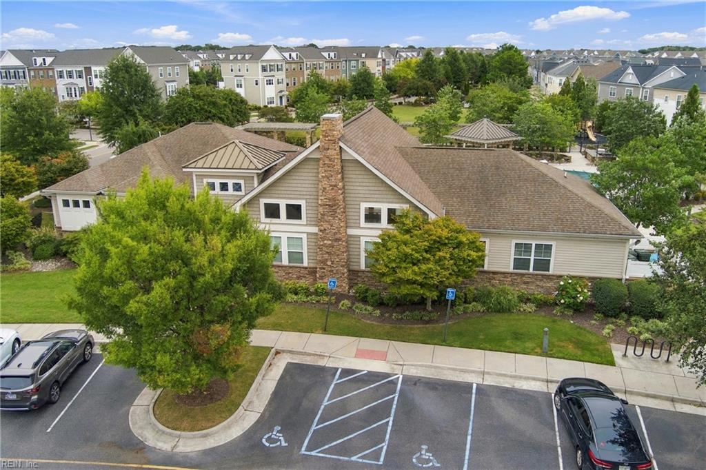 4512 Turnworth Arch Property Photo 34