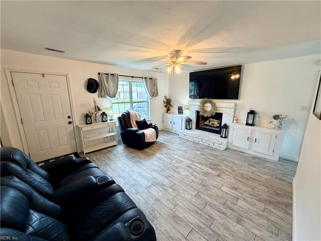 3605 Mostiler Pl Property Photo 11