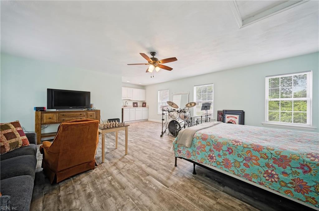 1345 Oak Ridge Dr Property Photo 17