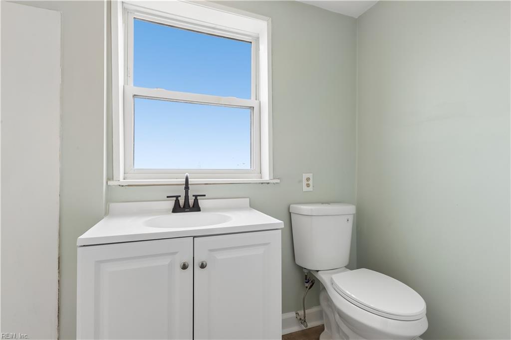 1416 E Ocean View Ave Property Photo 11