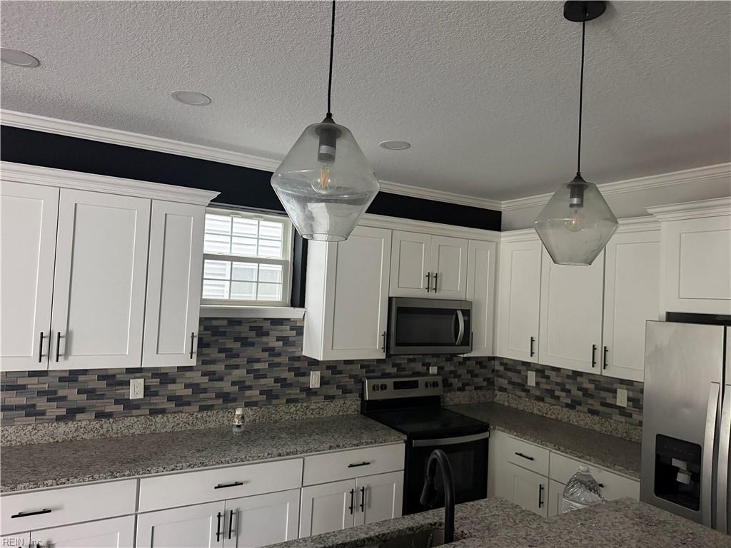 1814 Bracey St Property Photo 3