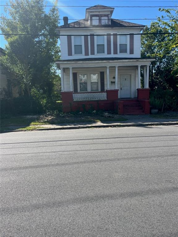 829 Lincoln St Property Photo 1