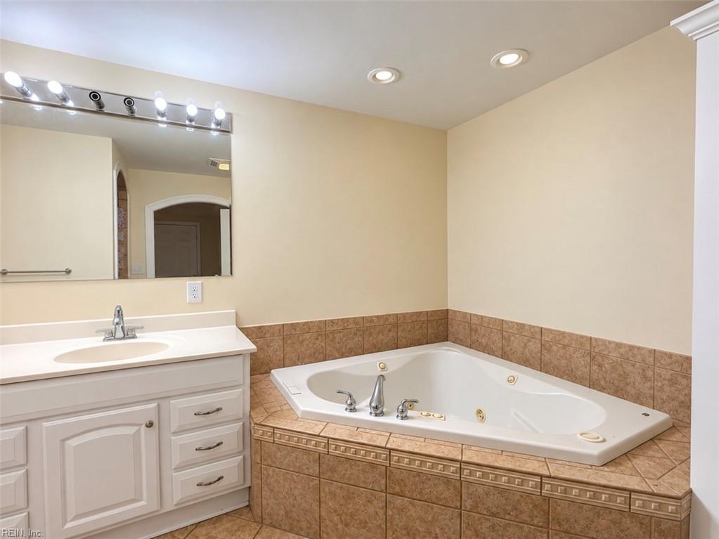 109 Winchester Dr Property Photo 10