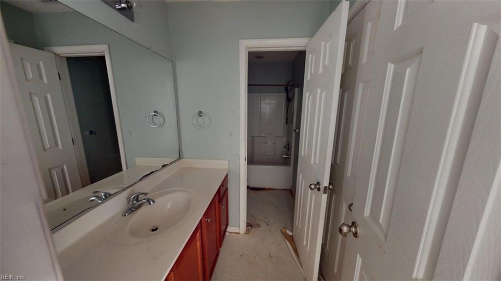 4199 Taught Line Loop Property Photo 28