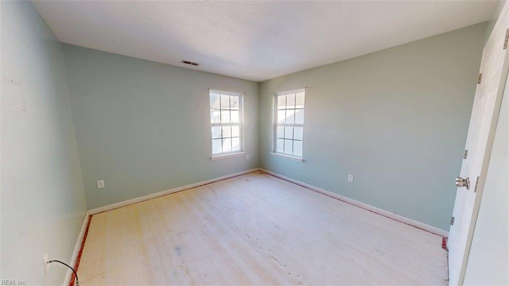 4199 Taught Line Loop Property Photo 30