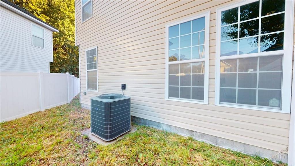 4199 Taught Line Loop Property Photo 42