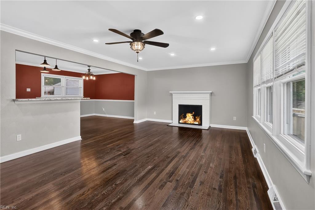 6 Tuckahoe Dr Property Photo 3