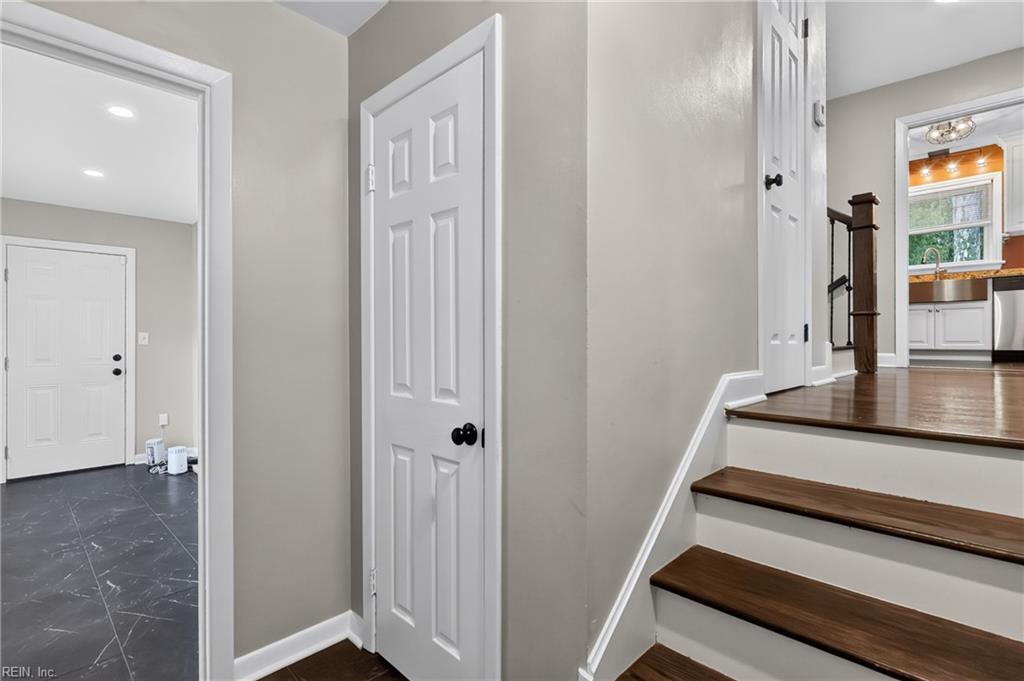 6 Tuckahoe Dr Property Photo 4