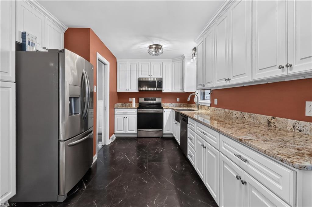 6 Tuckahoe Dr Property Photo 7