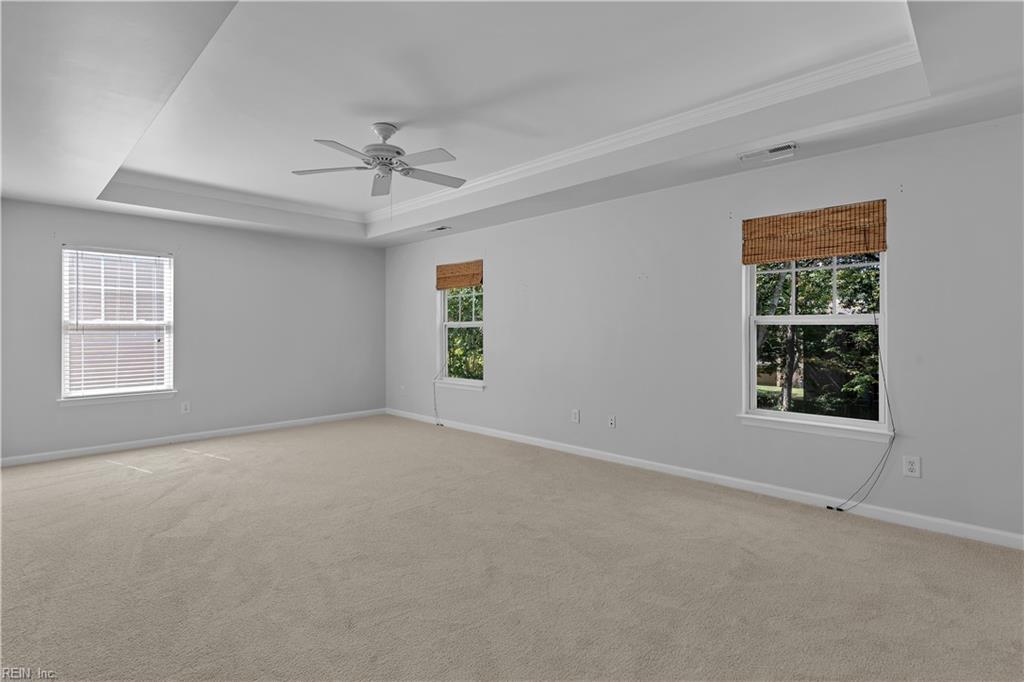 949 Oakland Ave Property Photo 21