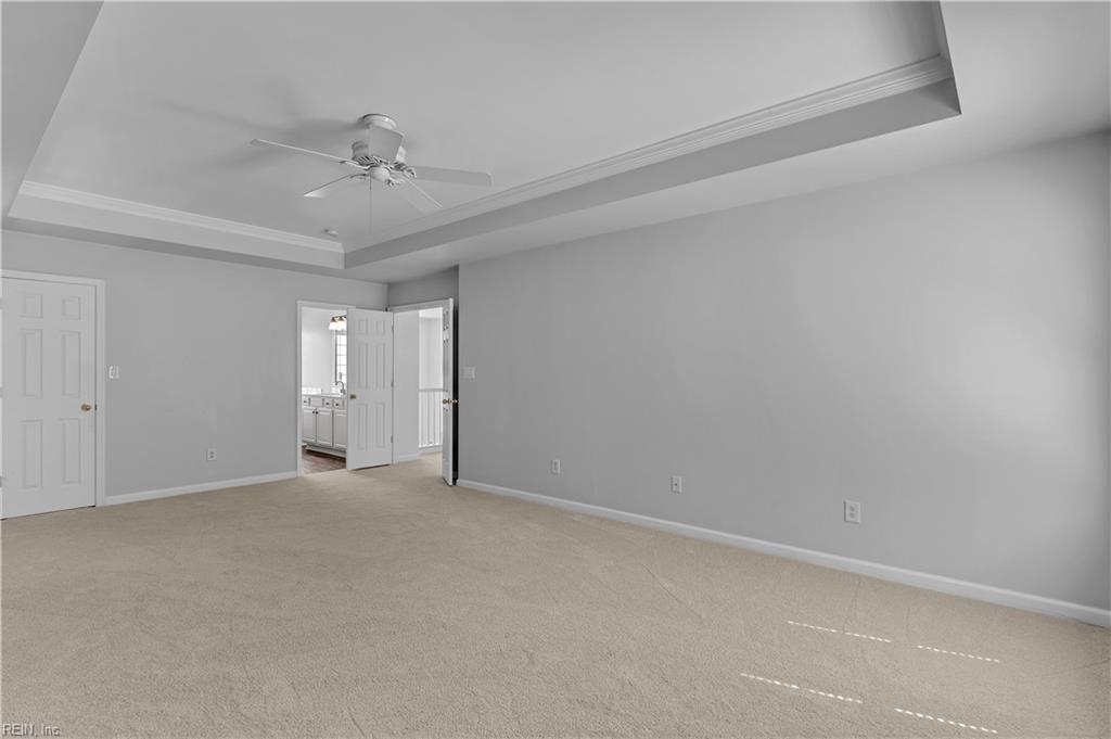 949 Oakland Ave Property Photo 22