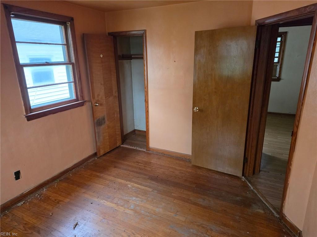1533 Vine St Property Photo 6