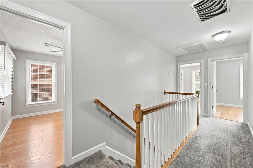 303 Herman Melville Ave Property Photo 25