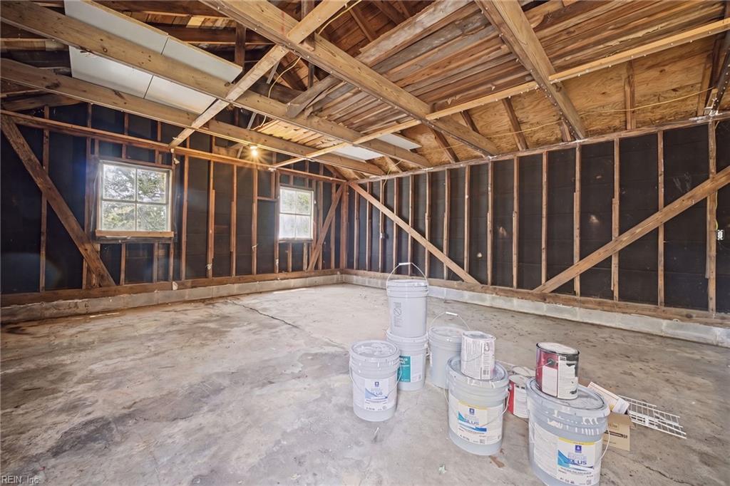 105 Wythe Crescent Dr Property Photo 30