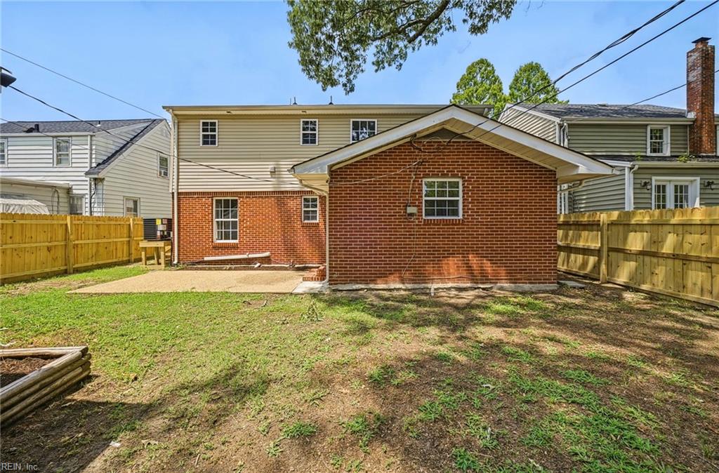 105 Wythe Crescent Dr Property Photo 33