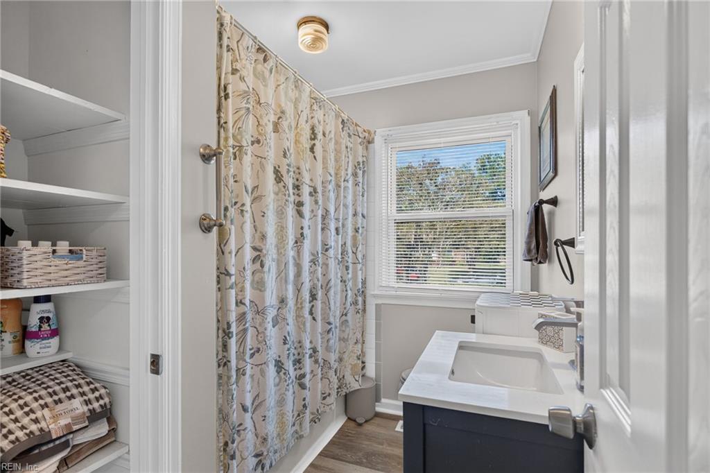 8 Julia Ter Property Photo 21