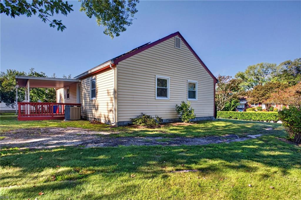 8 Julia Ter Property Photo 24
