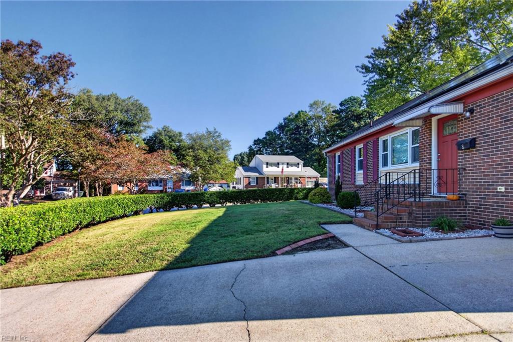 8 Julia Ter Property Photo 26