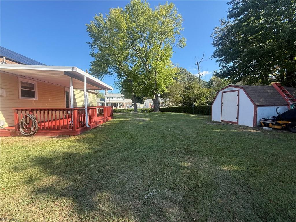 8 Julia Ter Property Photo 27