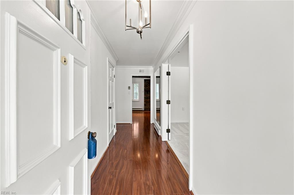 50 Willow Rd Property Photo 4